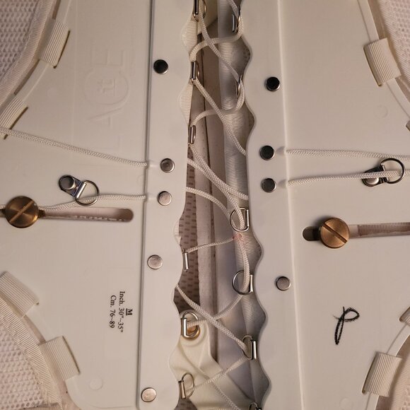 LACE IT LSO FRAME LUMBAR SPINE Back Brace - Picture 4 of 15